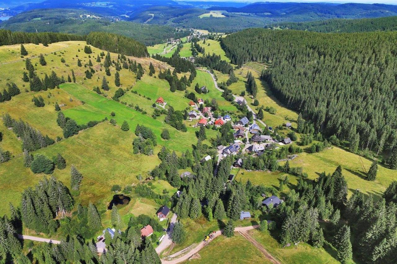 Schwarzwald-Hotel Kraeutle Feldberg  Exterior photo