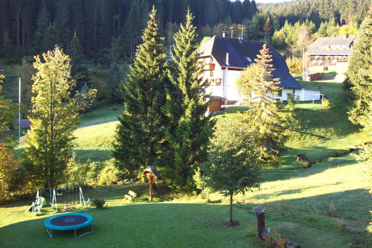 Schwarzwald-Hotel Kraeutle Feldberg  Exterior photo